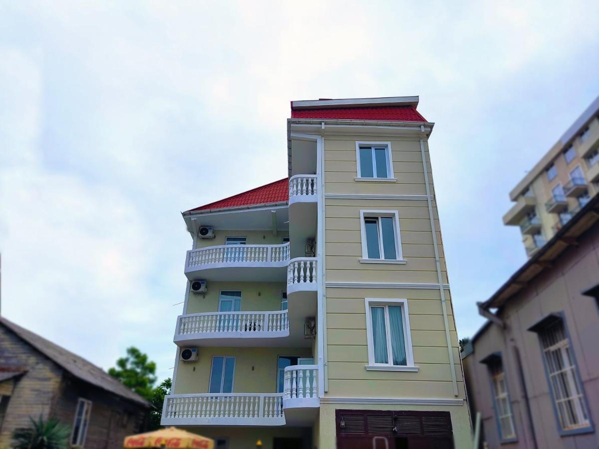 Guesthouse White Swan Kobuleti Zewnętrze zdjęcie