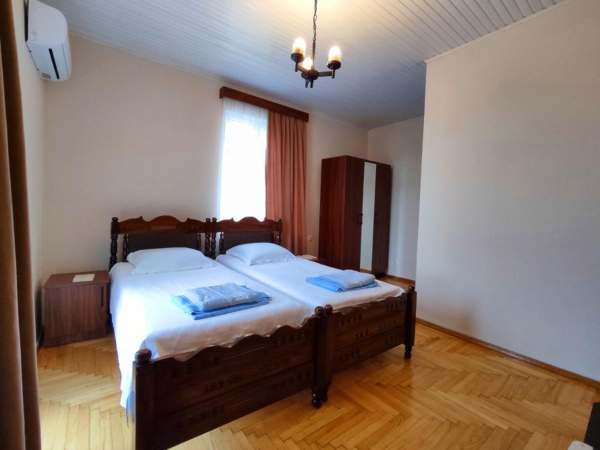 Guesthouse White Swan Kobuleti Zewnętrze zdjęcie