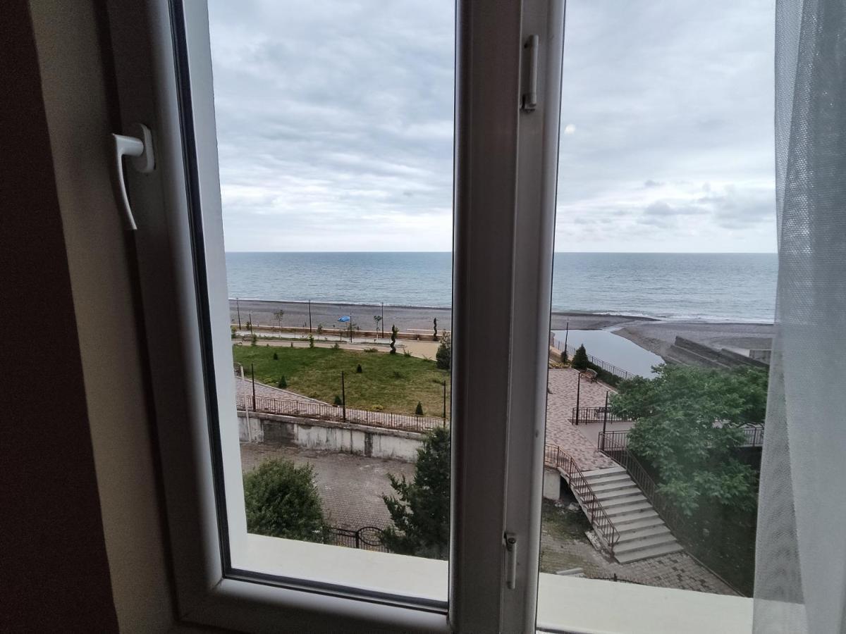 Guesthouse White Swan Kobuleti Zewnętrze zdjęcie