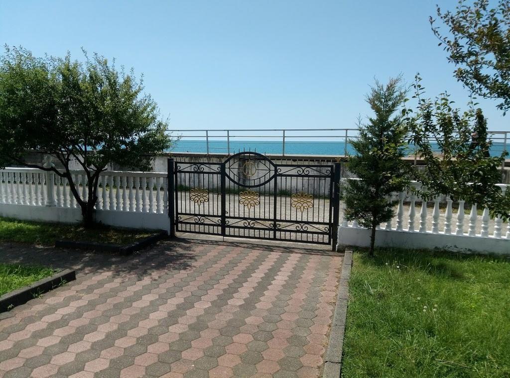 Guesthouse White Swan Kobuleti Zewnętrze zdjęcie