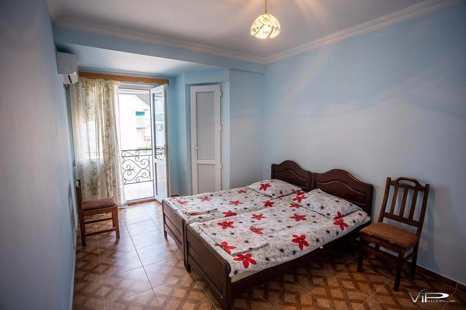 Guesthouse White Swan Kobuleti Zewnętrze zdjęcie